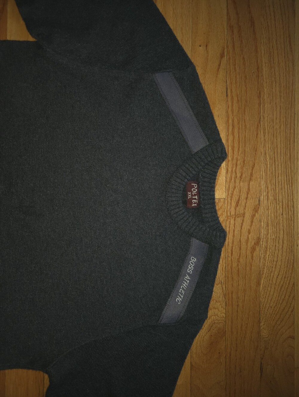 Men’s Dark Gray Crewneck Sweater